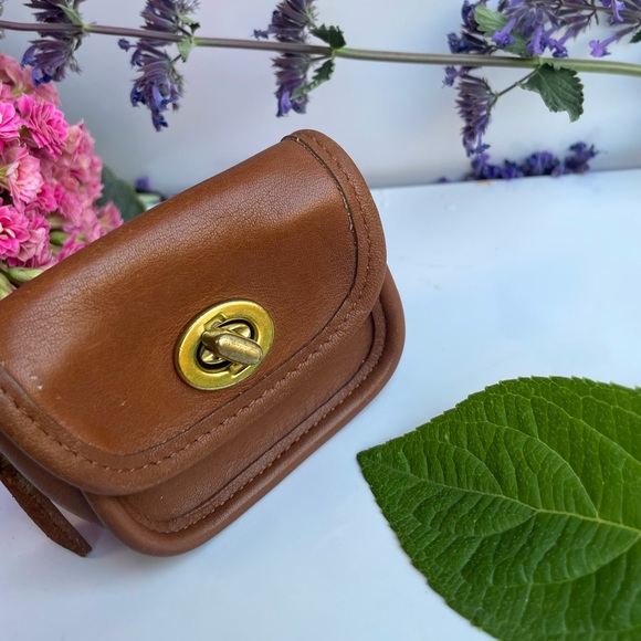 Vintage Coach Mini City Key Fob Coin Purse In British Tan Leather 7105- VGC - Picture 5 of 16